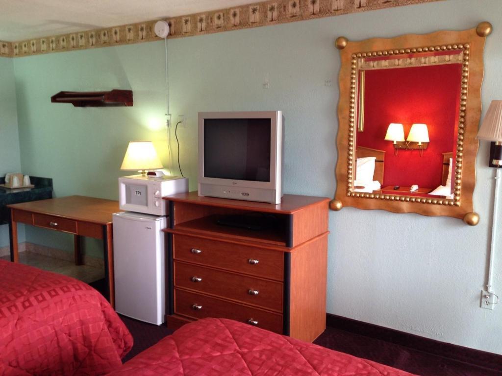 Motor Inn Clewiston Bilik gambar