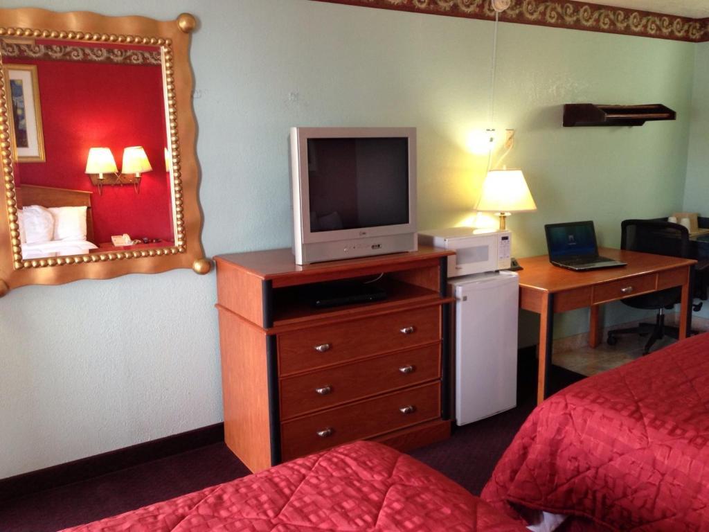 Motor Inn Clewiston Bilik gambar